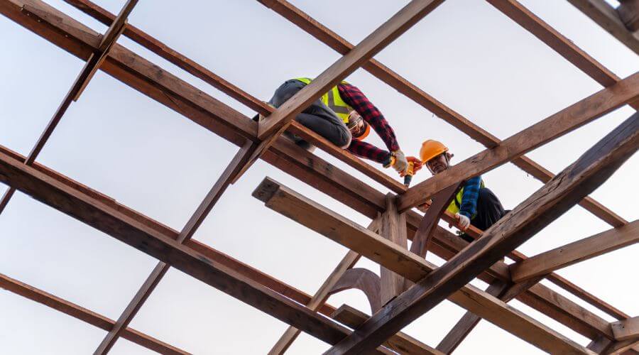 Professional gutter cleaning services in Wellington, CO